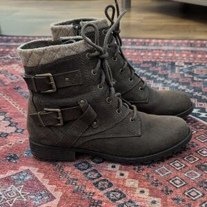 Crown Vintage Dark Brown Combat Boots